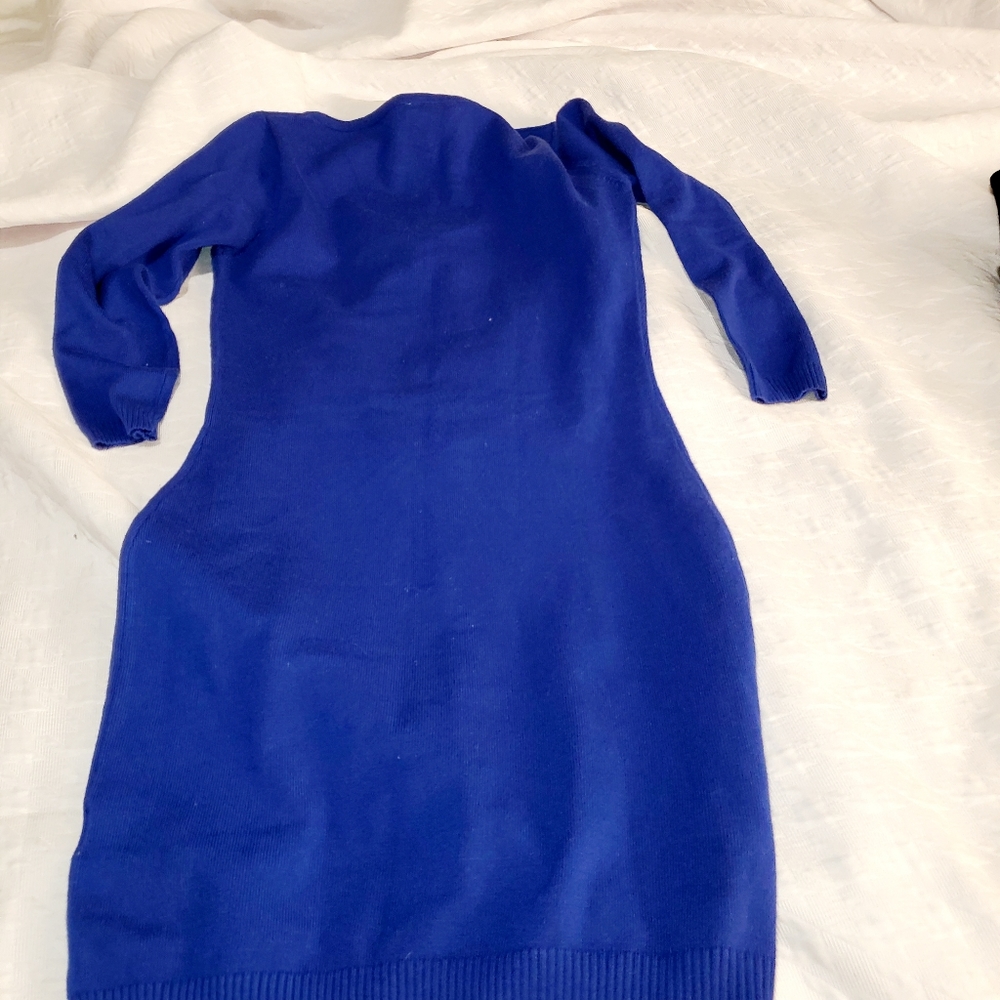 Dress - Picture 6 of 6